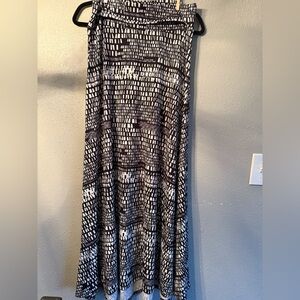 LuLaRoe Black and White Geometric Maxi Skirt